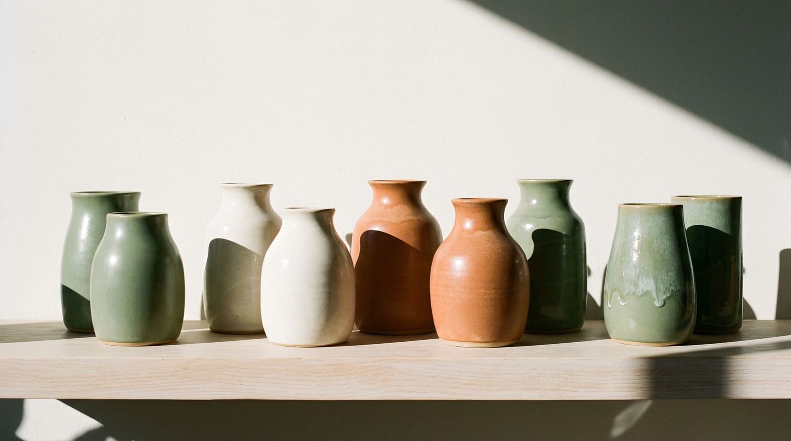 Hollin, Ceramics, Stoke-on-Trent